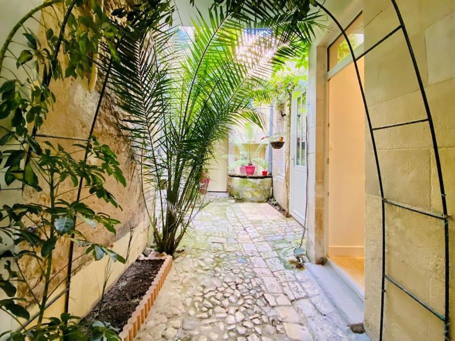 Le Logis Des Templiers Vieux Port Apartment La Rochelle  Exterior photo